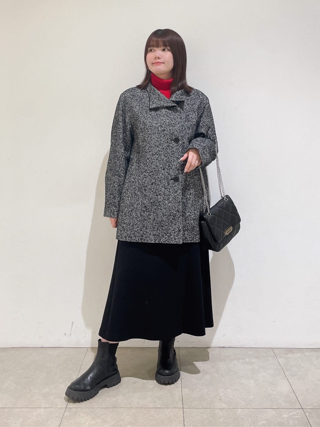 emikaさんの「INDIVI｜【日本製／ミドル丈】スタンドカラーミドルコート」を使ったコーディネート