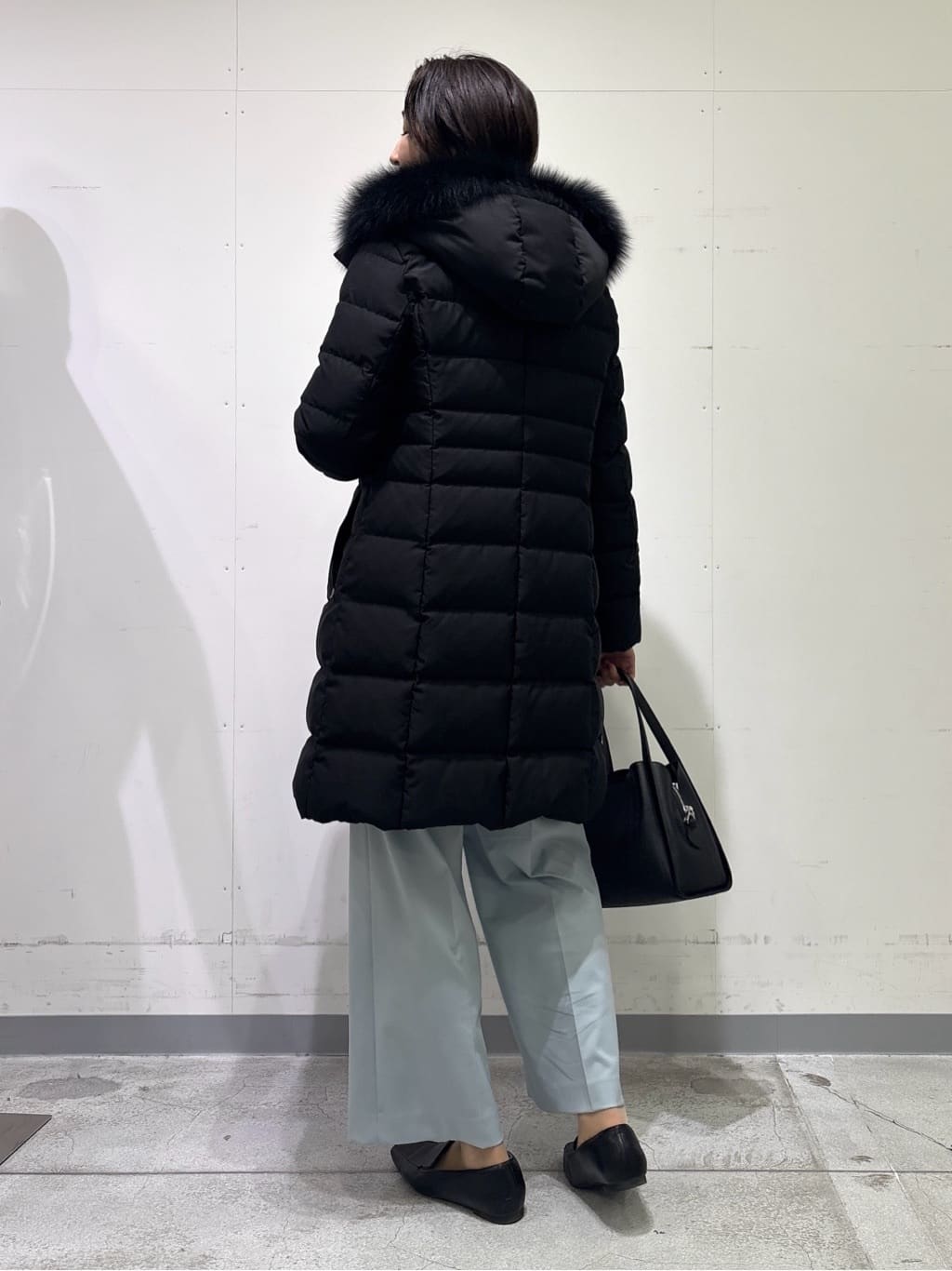 yuriさんの「INDIVI｜【新作褒められパンツ】快温ワイドパンツ」を使ったコーディネート