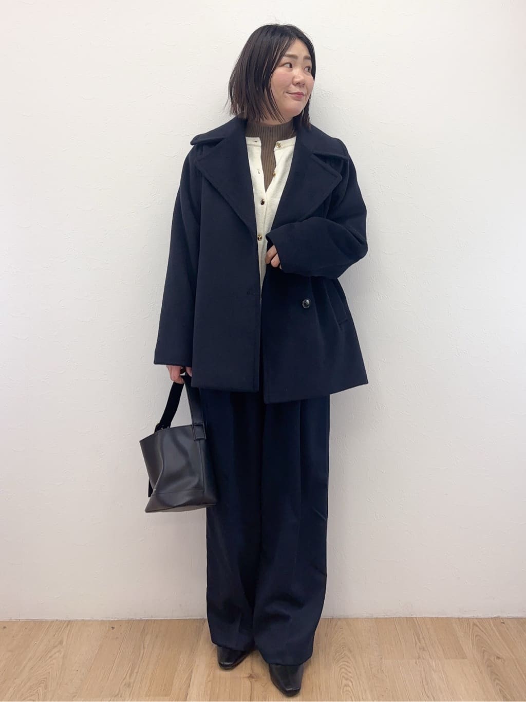 Takeさんの「OPAQUE.CLIP｜カシミヤブレンドウールミドルピーコート」を使ったコーディネート