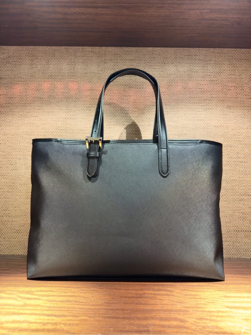 ryoさんの「TAKEO KIKUCHI｜コーデュラ（R） コーティング トートバッグ」を使ったコーディネート