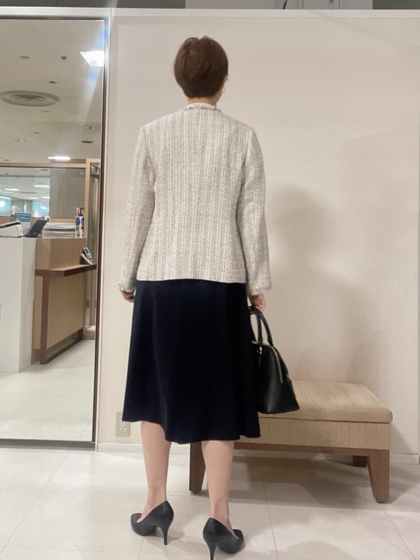 IWAMOさんの「UNTITLED｜【仕事着/スーツ】ファンシーツイード ジャケット」を使ったコーディネート