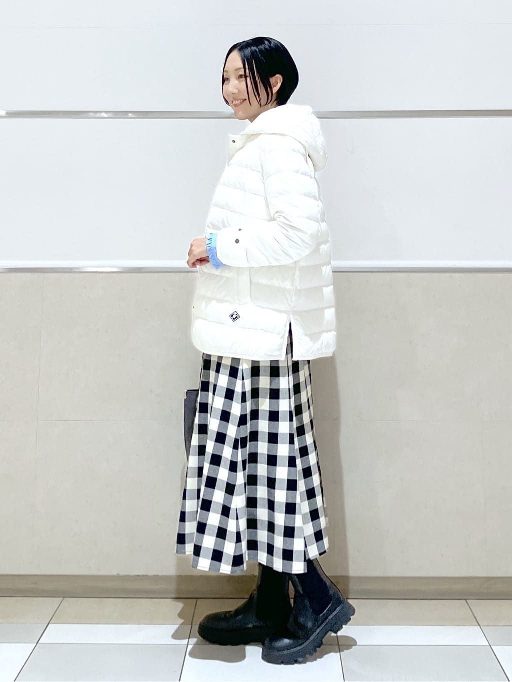 eriko さんの「Dessin｜【撥水・2WAY】ミュラーダウンコートミドル丈」を使ったコーディネート