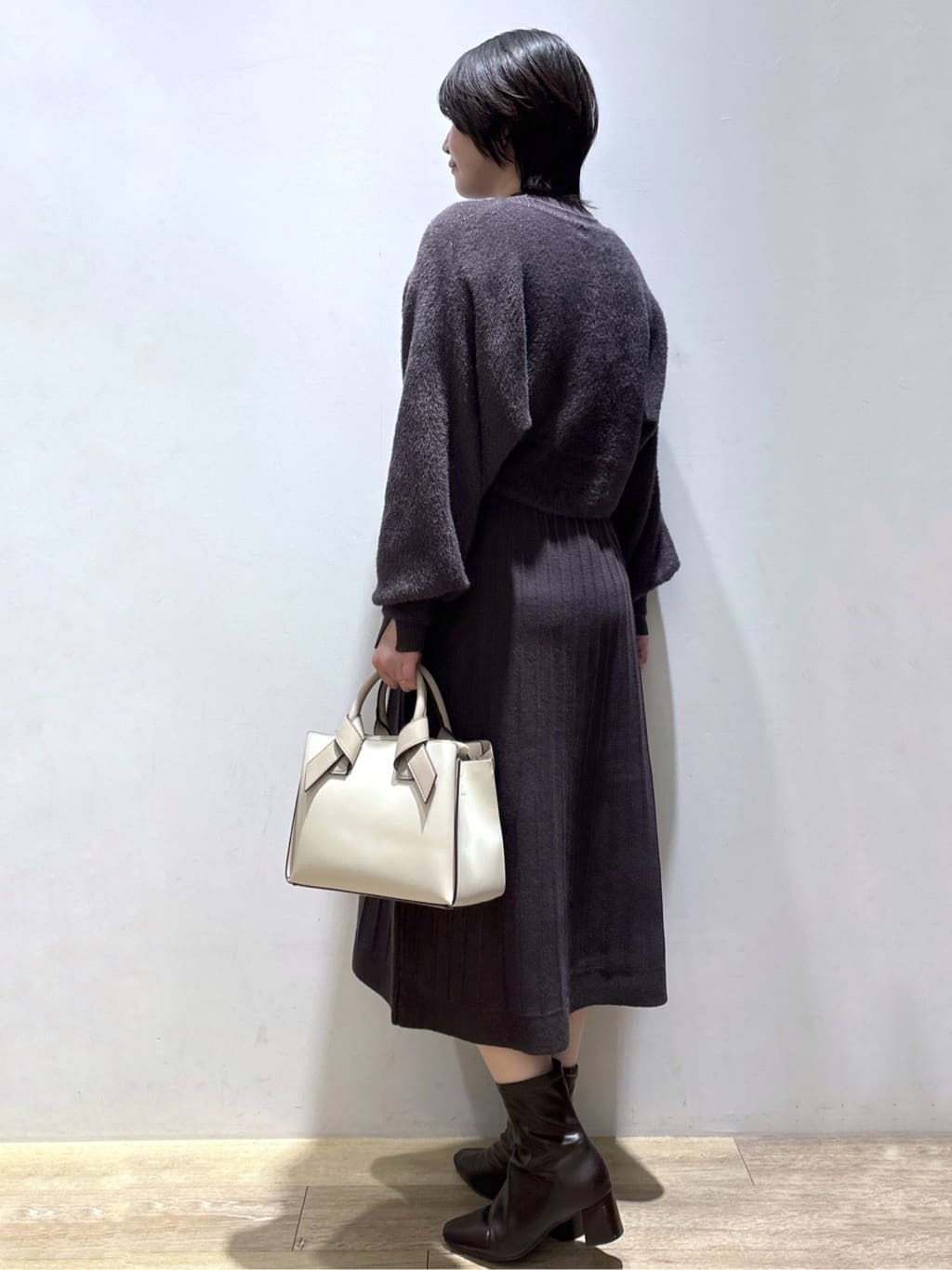 mizukiさんの「index｜ラメフェザープルオーバーセット ニットワンピース【洗濯機OK】《XS～LL》」を使ったコーディネート