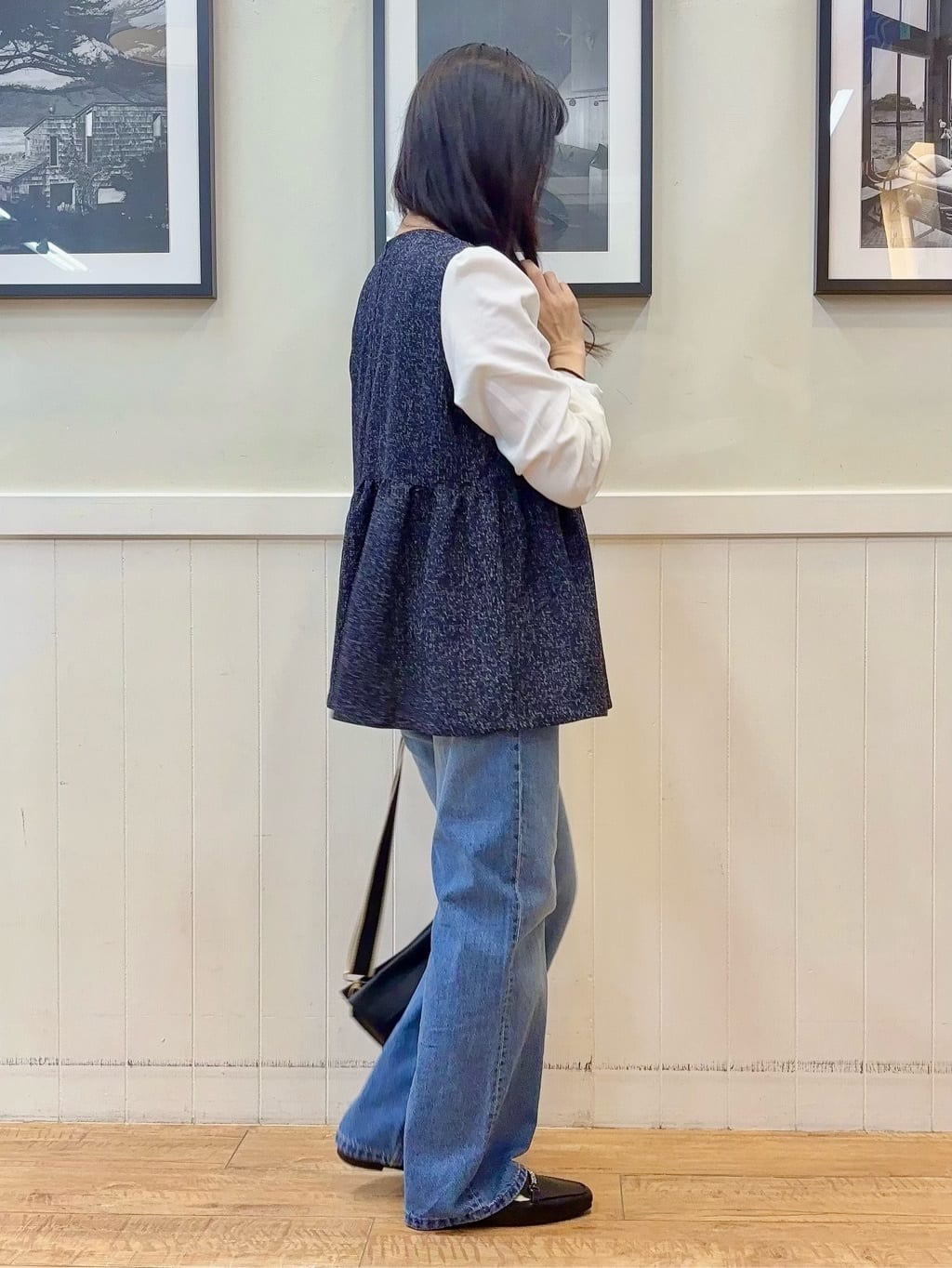 ゆうさんの「SHOO･LA･RUE｜【SHOO・LA・RUE DENIM/SS-LL】程よい厚みの ストレートデニムパンツ（10.5オン」を使ったコーディネート