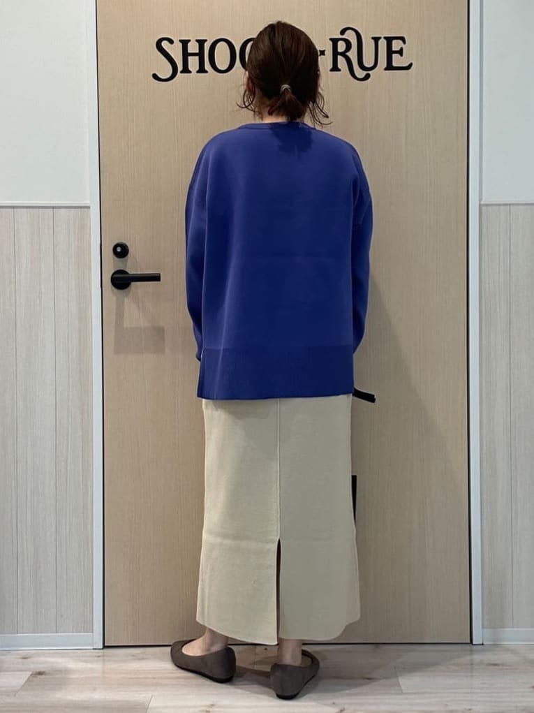 funafunaさんの「SHOO･LA･RUE｜【高レビュー/洗濯機可/S-LL】さらに軽くなった スポンディッシュ裾フェイクトップス」を使ったコーディネート