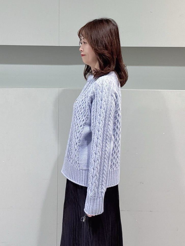 makiさんの「UNTITLED｜【はっ水機能/フード取り外し可】ミディダウンコート」を使ったコーディネート