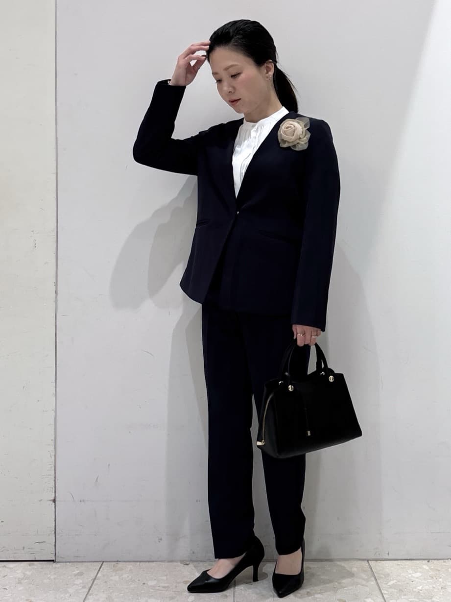 mameさんの「OPAQUE.CLIP｜《通勤／セットアップ対応》 Vネックジャケット／ダブルクロス【洗濯機OK】」を使ったコーディネート