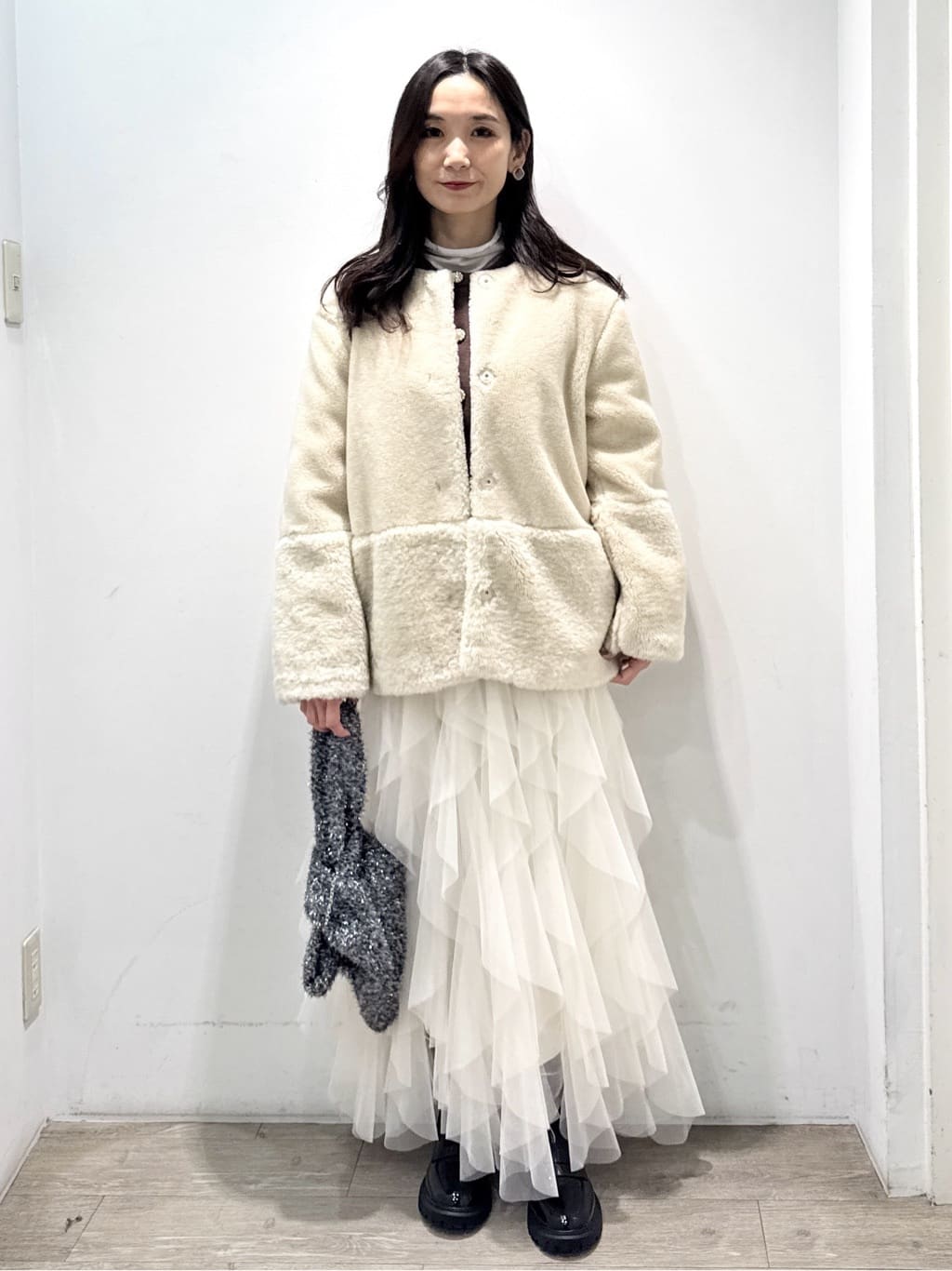 yuicciさんの「OPAQUE.CLIP｜シアーハイネックトップス【洗濯機OK】」を使ったコーディネート