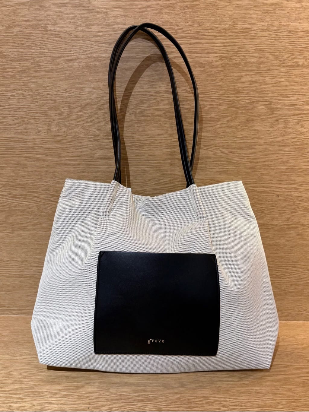みーさんの「grove｜【A4】タックポケ3層トート」を使ったコーディネート