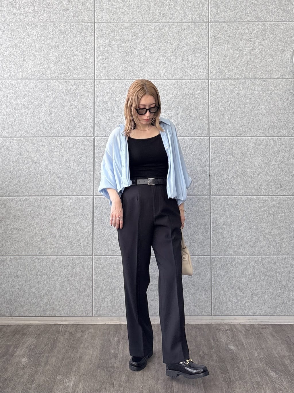 kotakiさんの「INDIVI｜バルーンシアーブラウス【接触冷感】」を使ったコーディネート