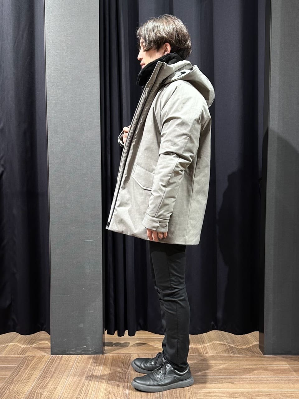 tomoyaさんの「THE SHOP TK｜【軽くて、暖かい】SORONA／ソロナ 中綿ブルゾン 防風/軽量/洗濯機OK/フード脱着可」を使ったコーディネート