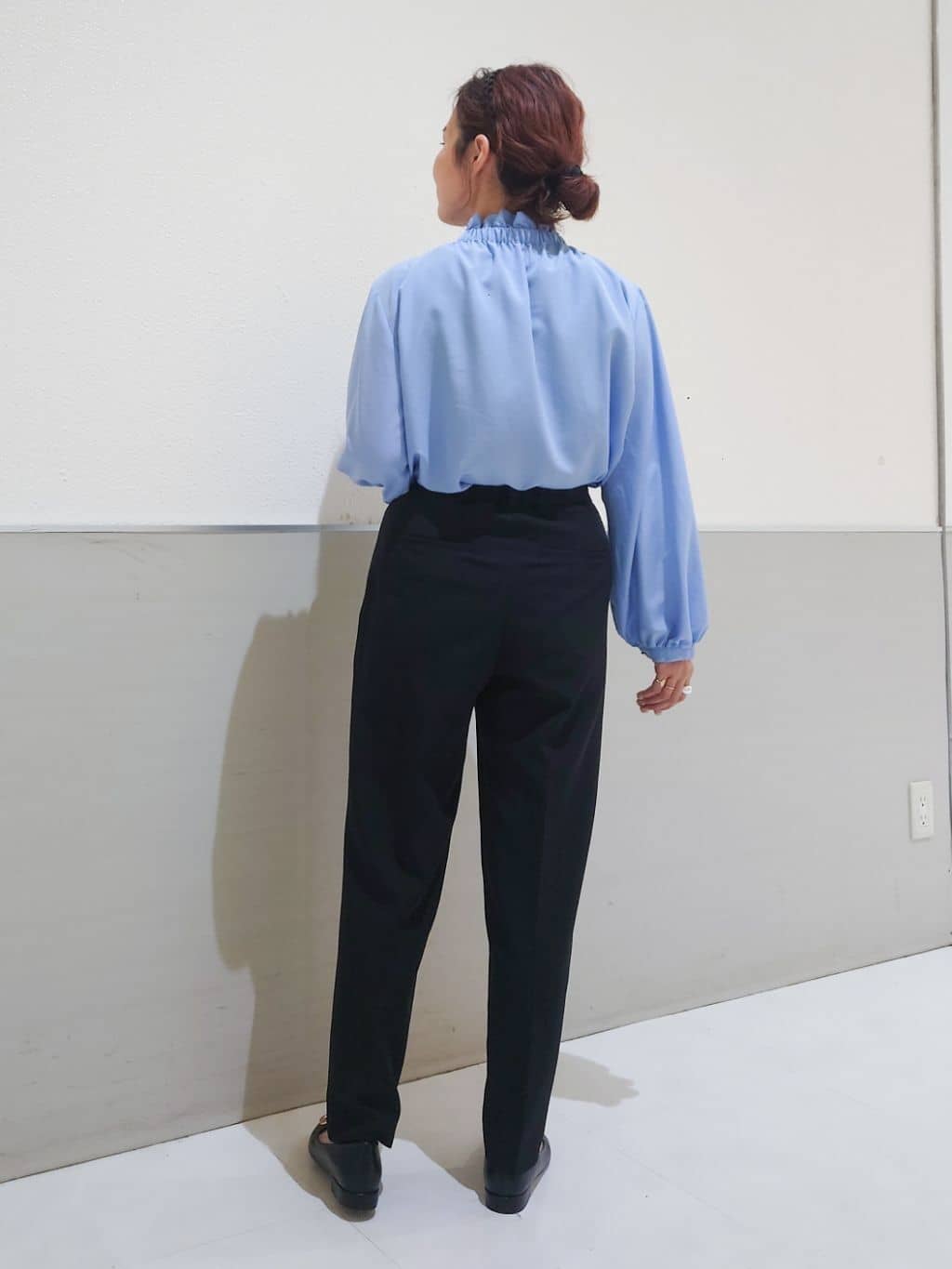 maruさんの「THE SHOP TK｜【通勤スタイルに】ダブルクロス ノーカラージャケット/セットアップ可」を使ったコーディネート