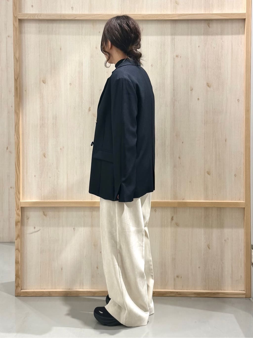 nanaさんの「THE SHOP TK｜【今羽織るなら】ダブルブレストジャケット【セットアップ可/洗える】」を使ったコーディネート