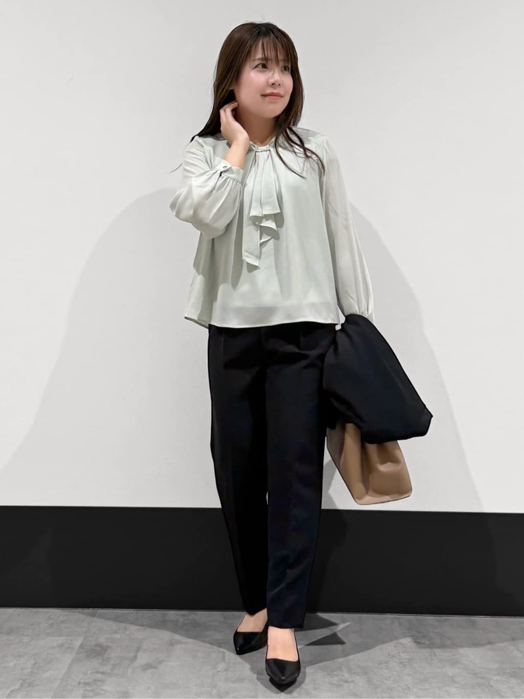 macchaさんの「THE SHOP TK｜【通勤スタイルに】ダブルクロス ノーカラージャケット/セットアップ可」を使ったコーディネート