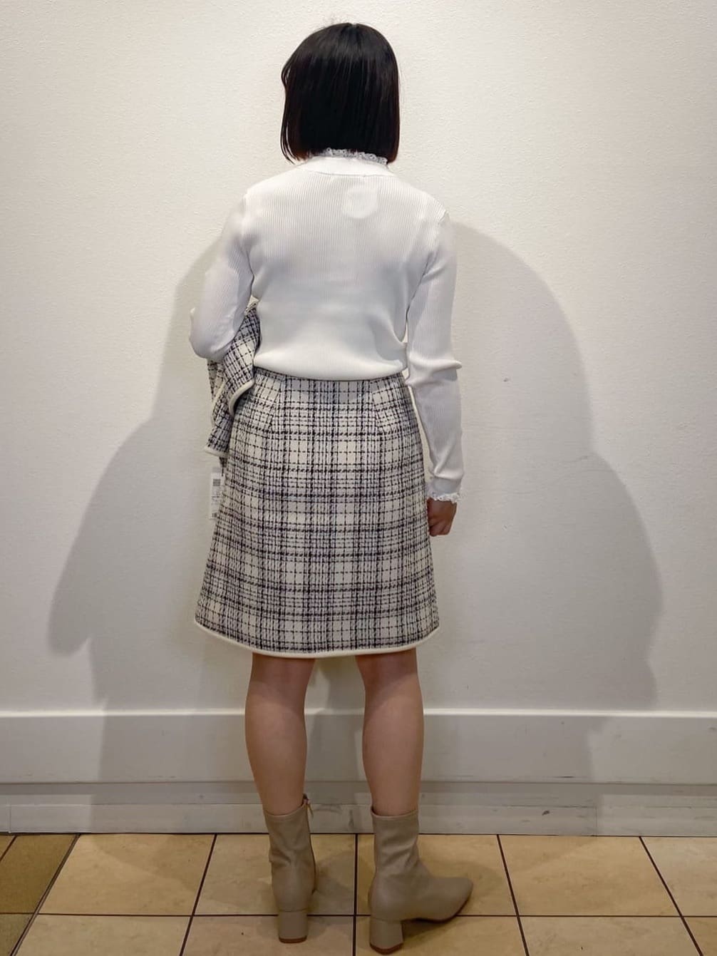 kimiさんの「index｜チェックツィードスカート／セットアップ対応【洗える】」を使ったコーディネート