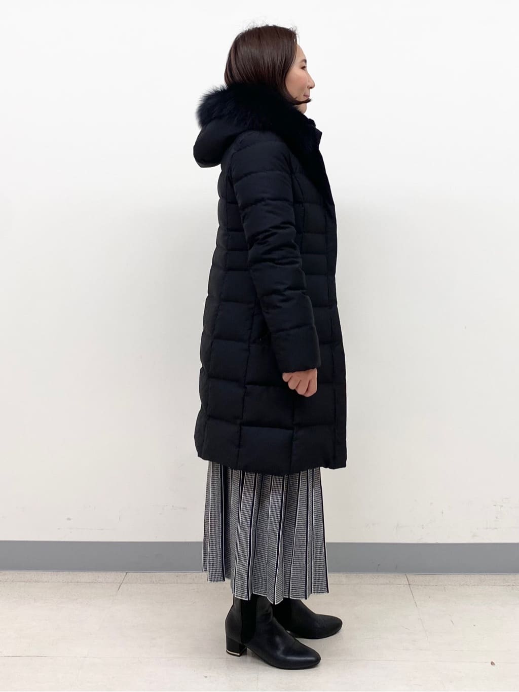 YUKARIさんの「INDIVI｜【名品／撥水／抗菌防臭】ロング丈リサイクルダウンコート」を使ったコーディネート