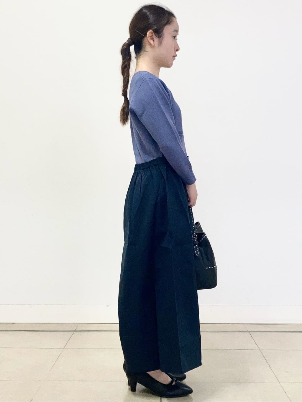 tomominさんの「Reflect｜【一枚で着映える◎／セットアップ可】ニット&times;タフタドッキングワンピース」を使ったコーディネート