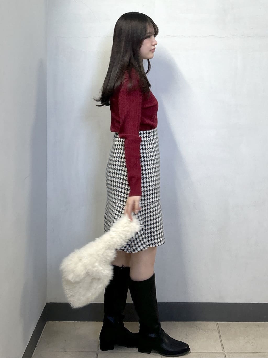 sayaさんの「OPAQUE.CLIP｜パール調ネックケーブルニット【洗濯機OK】」を使ったコーディネート
