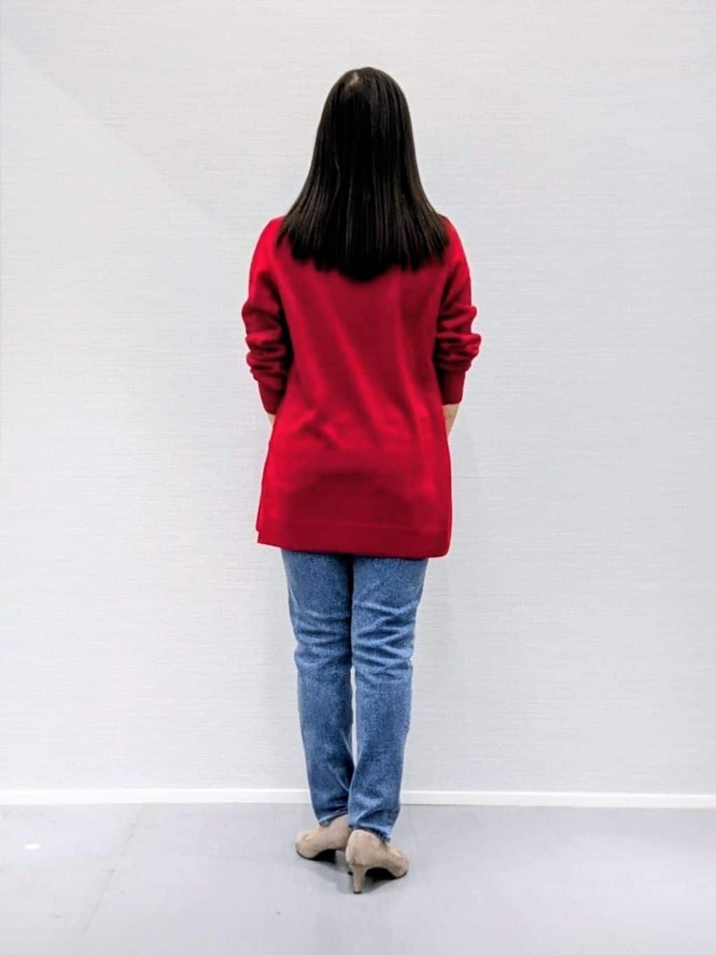makkyさんの「UNTITLED｜【洗える／チュニック丈／カシミヤ混】スリットデザインVネックニット」を使ったコーディネート