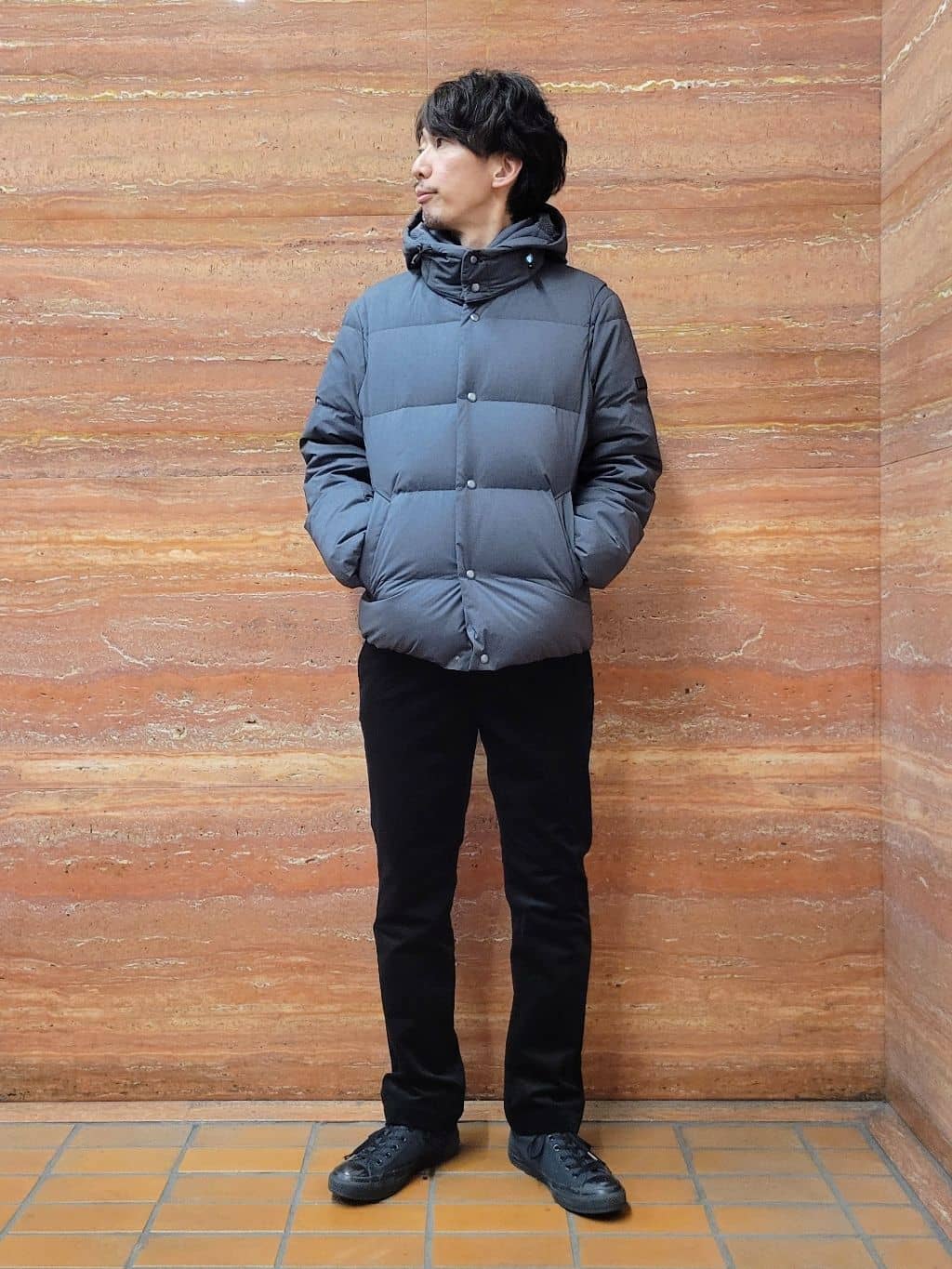 piroyaさんの「TAKEO KIKUCHI｜【袖取り外し可】デタッチャブル ダウンブルゾン」を使ったコーディネート