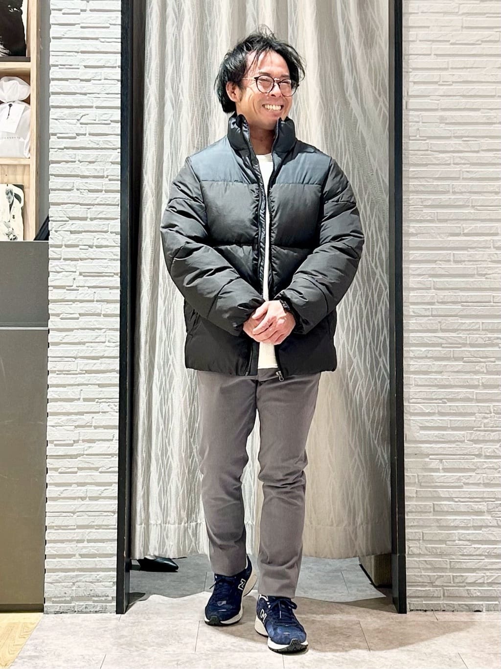 KENJI Iさんの「THE SHOP TK｜【撥水/洗濯機可】寒い季節でも快適 中綿スタンドブルゾン」を使ったコーディネート