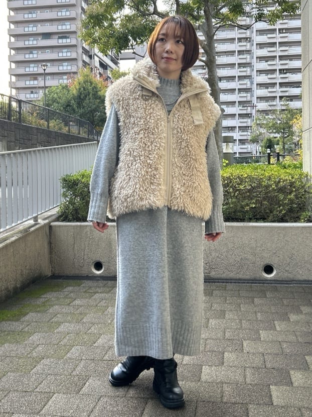 ga_riさんの「THE SHOP TK｜プラスするだけでこなれ見え ボアベスト」を使ったコーディネート