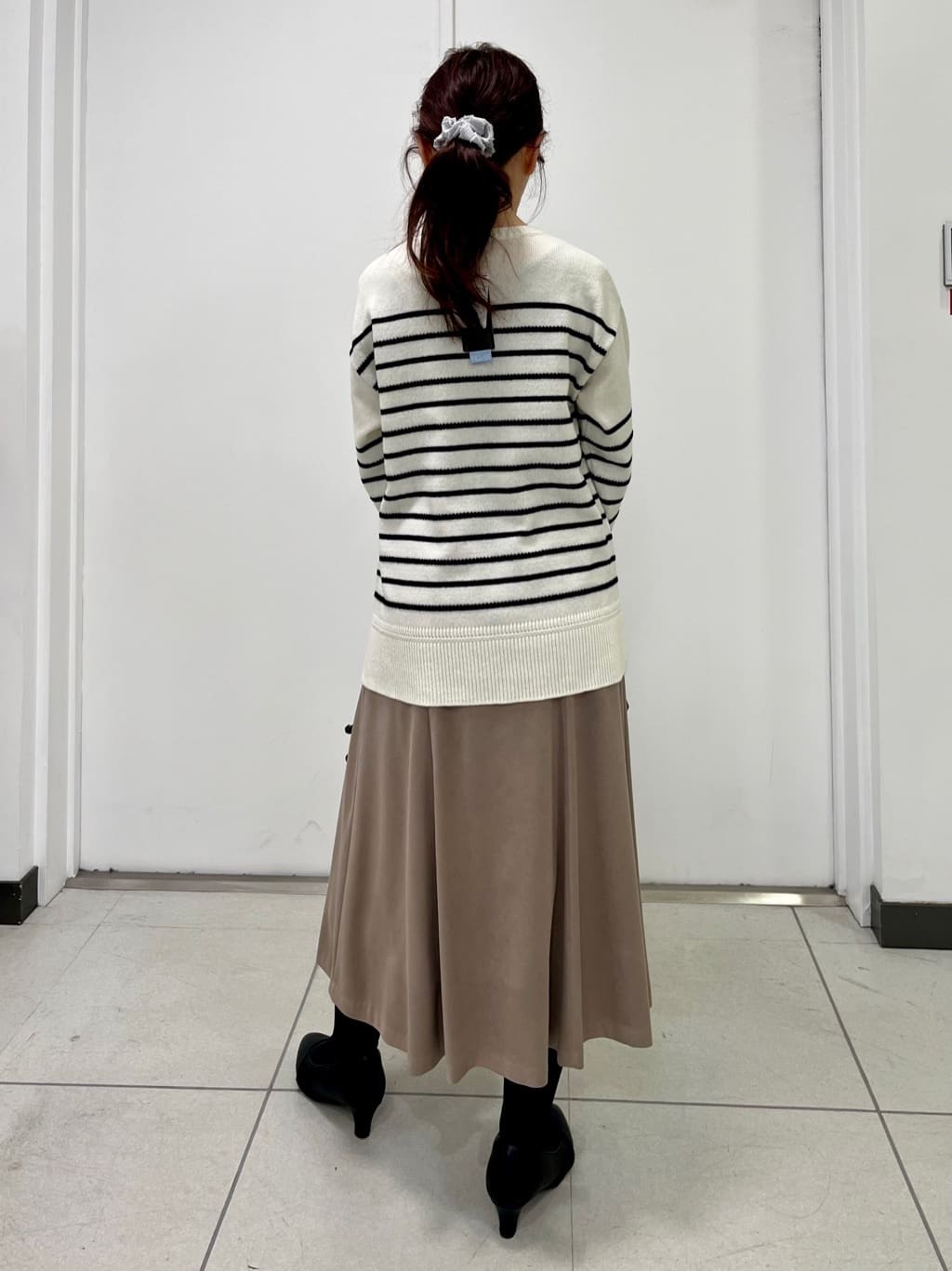 しみさんの「Reflect｜【通勤】スエードライクフレアスカート」を使ったコーディネート