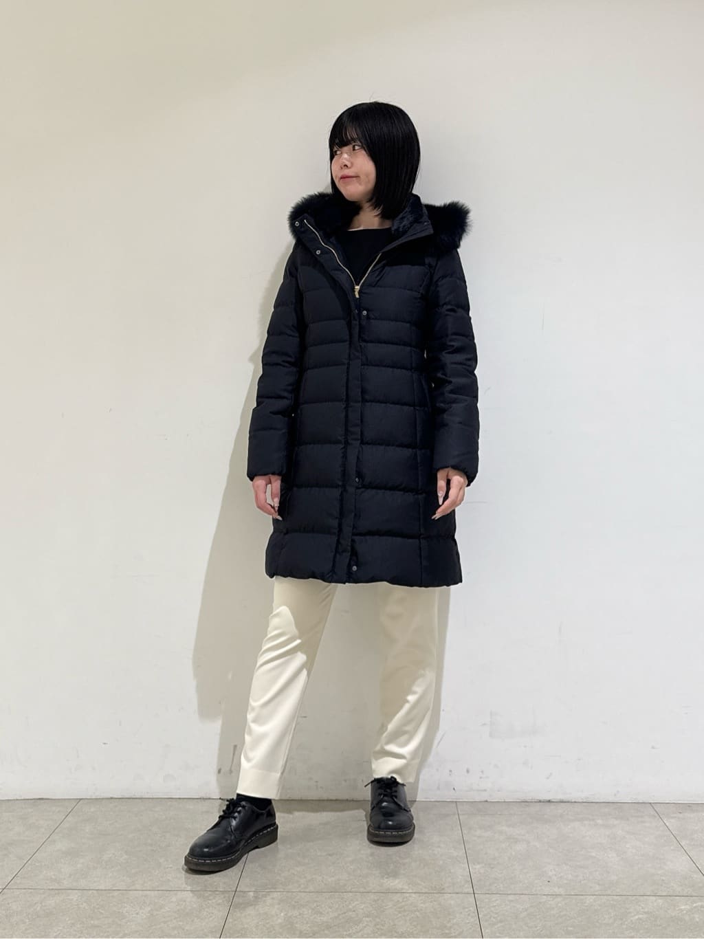 rinaさんの「INDIVI｜【洗える／選べる8色】トーンアップニット」を使ったコーディネート