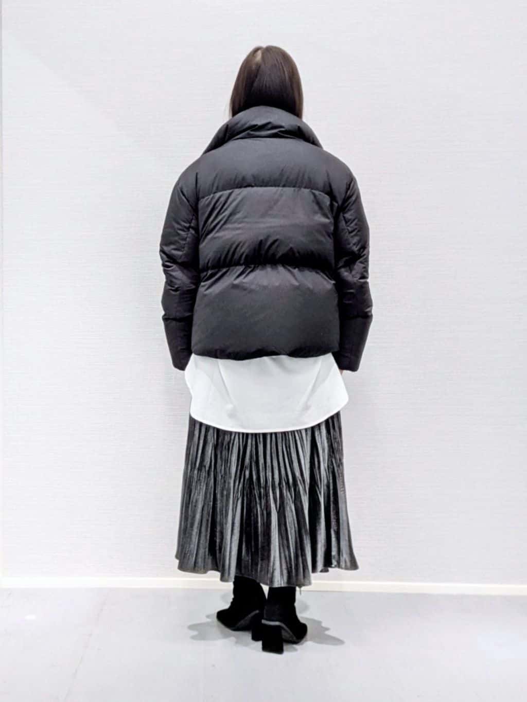 makkyさんの「UNTITLED｜【セットアップ可/ゆったり】ウール混ラメニット」を使ったコーディネート