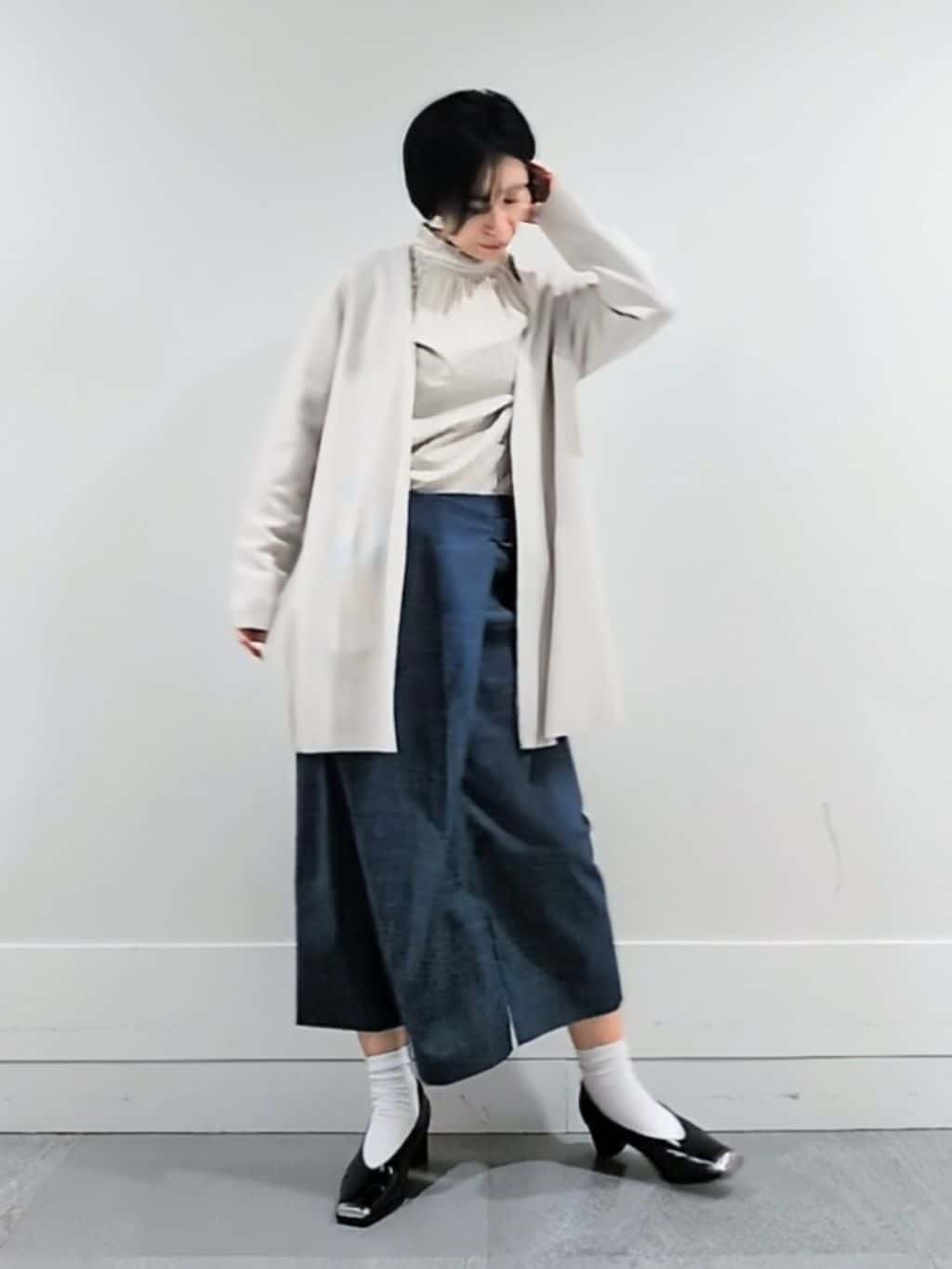 ミズタさんの「UNTITLED｜【洗える/ボタンなし】ミラノリブカーディガン」を使ったコーディネート