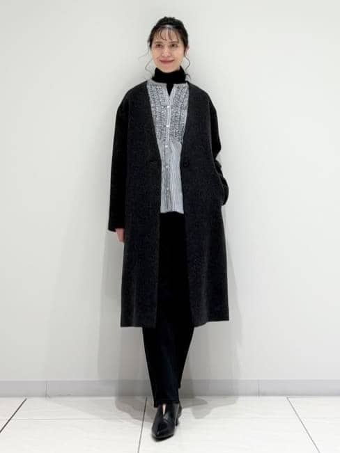 kayoさんの「INDIVI｜【軽量／ウール混】ライトフォルム ロングコート」を使ったコーディネート