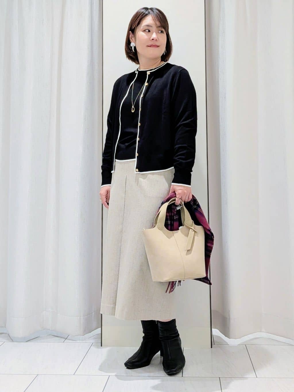 Onumaさんの「UNTITLED｜【アンサンブル可/洗える】ウォームスパン カーディガン」を使ったコーディネート