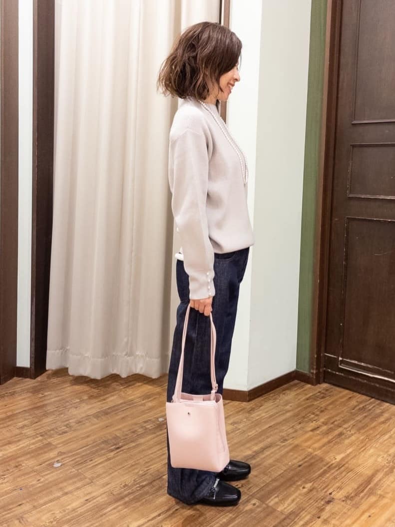 yukaさんの「SHOO･LA･RUE｜【SHOO・LA・RUE DENIM/SS-LL】程よい厚みの ストレートデニムパンツ（10.5オン」を使ったコーディネート