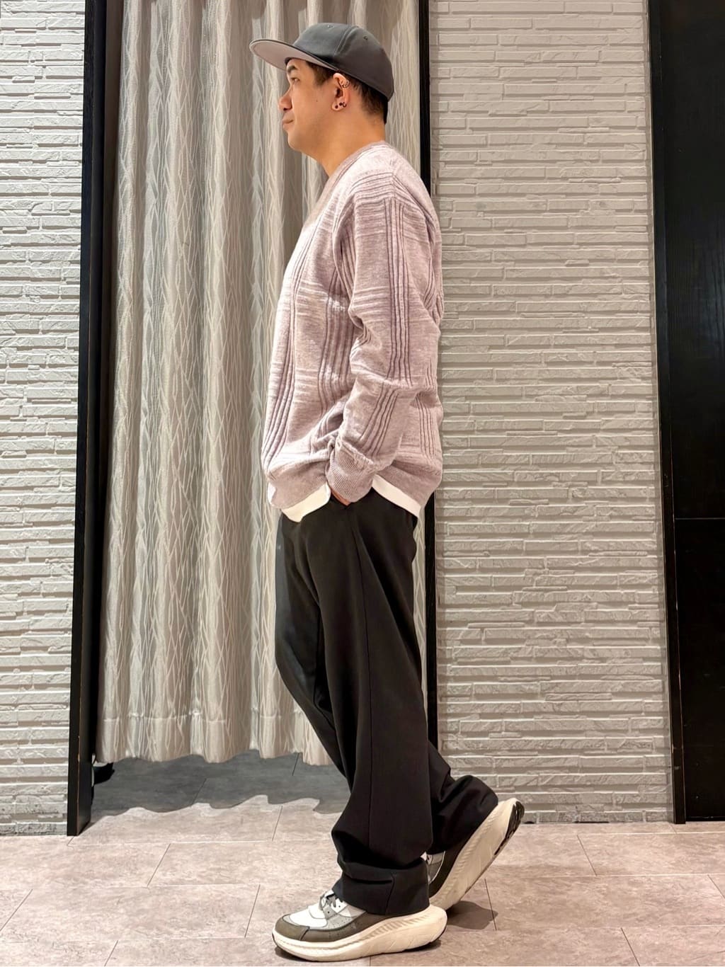 Pーyamaさんの「THE SHOP TK｜【優しい肌触り】カシミヤタッチ チェックニット　洗濯機OK」を使ったコーディネート