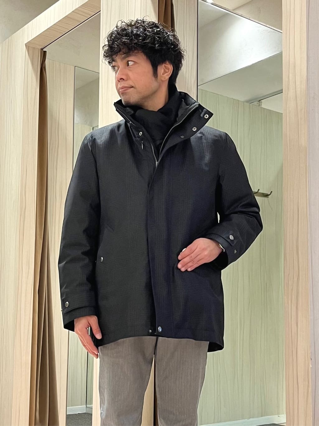 URAさんの「TAKEO KIKUCHI｜【3WAY】グレンチェック ダウンライナー ブルゾン」を使ったコーディネート
