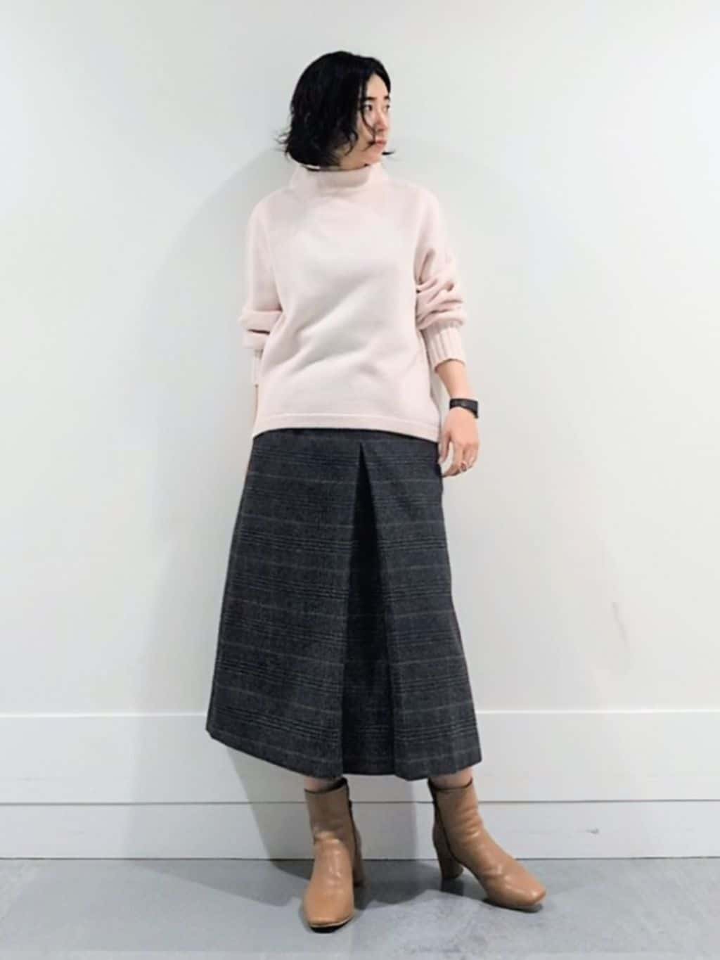 ミズタさんの「UNTITLED｜【洗える】スポンディッシュ ボトルネックニット」を使ったコーディネート