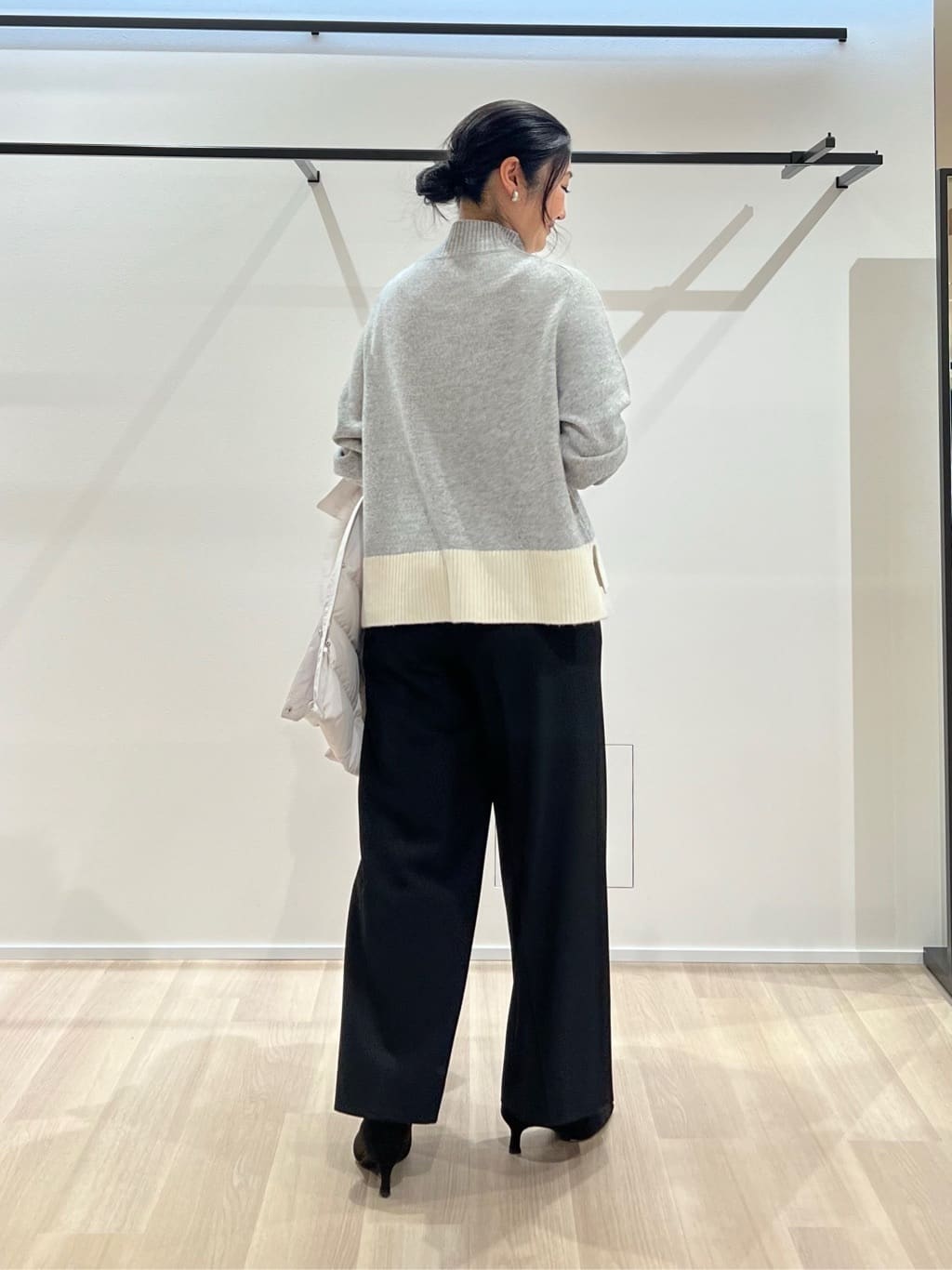 TOMOMIさんの「UNTITLED｜【8色展開/洗える】ウールカシミヤ ハイネックニット」を使ったコーディネート