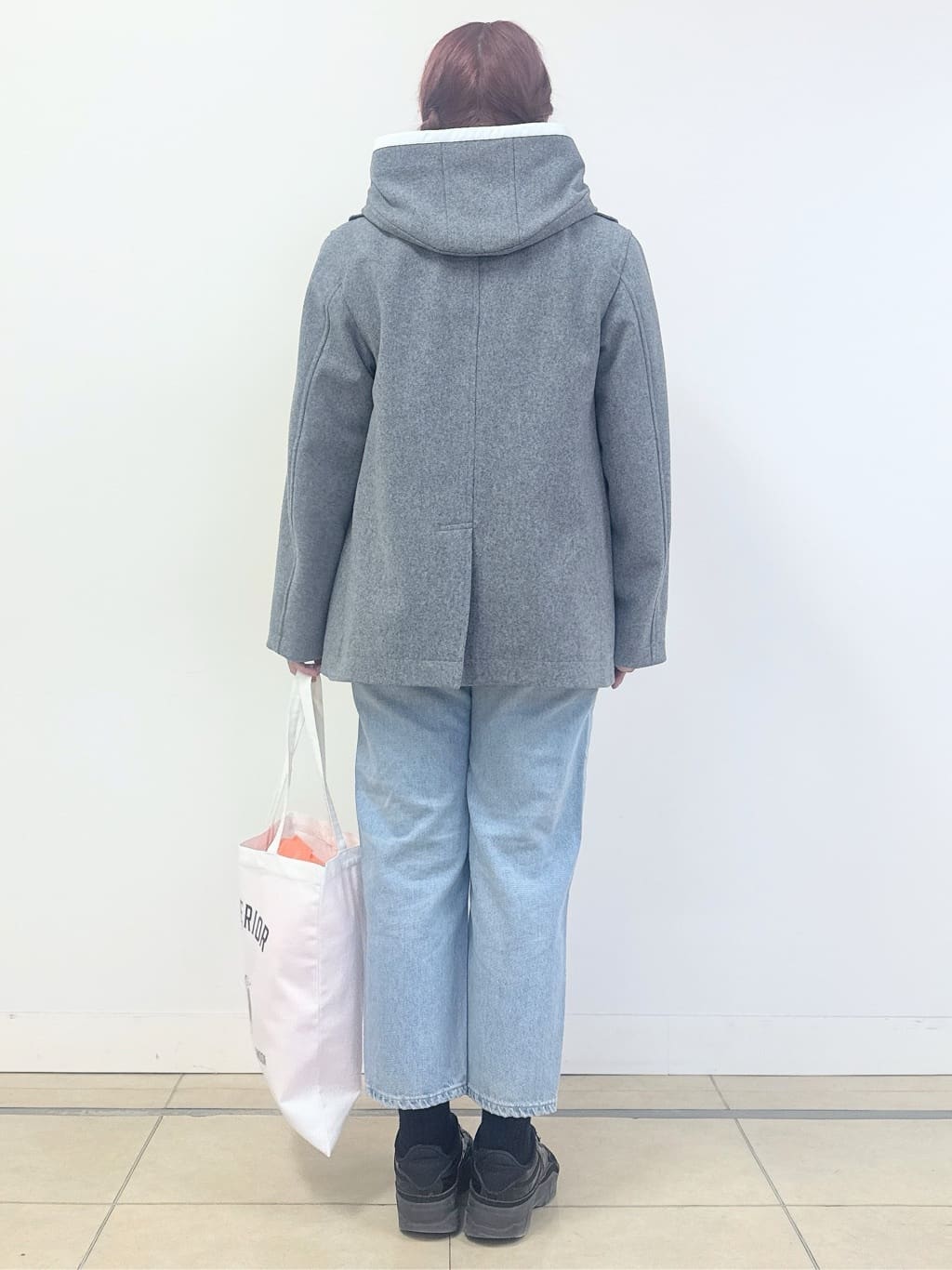 なかもとあきさんの「DRESSTERIOR｜◆グレー メルトンダッフルジャケット」を使ったコーディネート