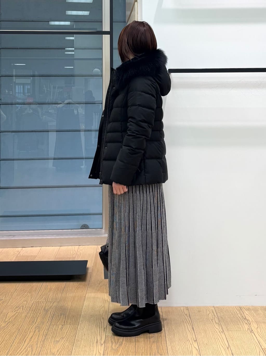 asamiさんの「INDIVI｜【洗える／SETUP可能】ジャカードボートネックニット」を使ったコーディネート