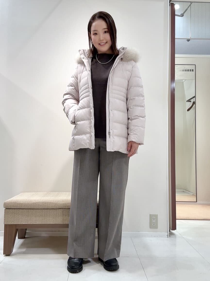 YUIさんの「UNTITLED｜【はっ水機能/フード取り外し可】ミディダウンコート」を使ったコーディネート