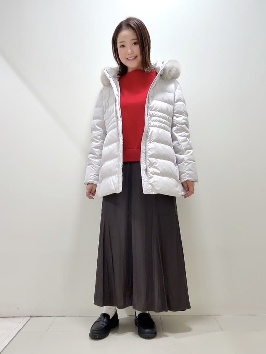 YUIさんの「UNTITLED｜【はっ水機能/フード取り外し可】ミディダウンコート」を使ったコーディネート