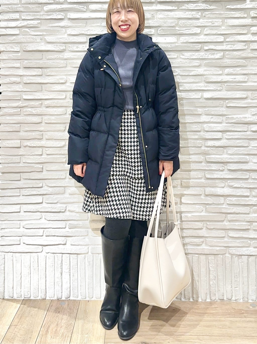 Hana...eさんの「index｜KAWADAダウンドロストミドルコート【撥水／洗濯機OK／2WAY／静電気防止裏地】《XS～3L》」を使ったコーディネート