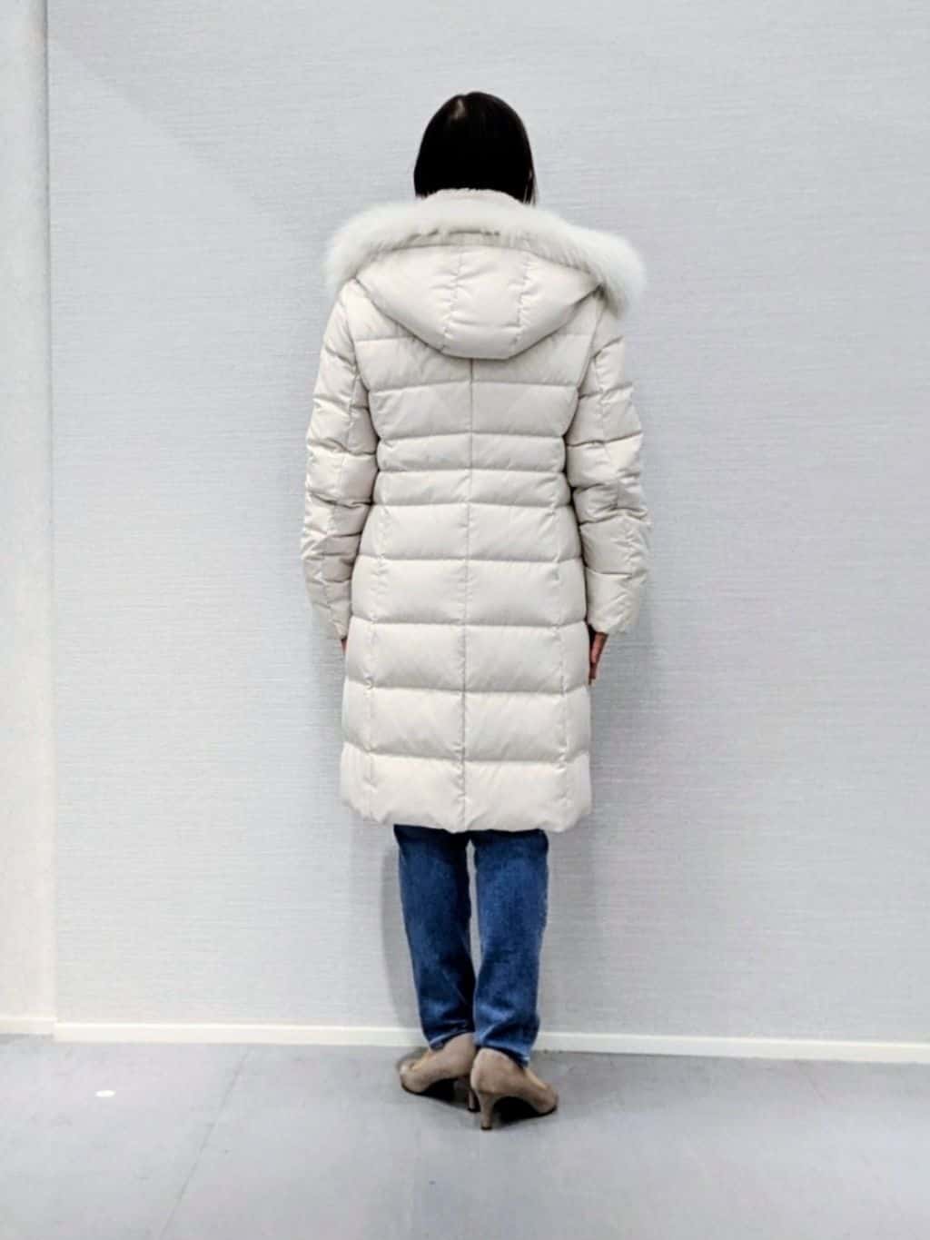 makkyさんの「UNTITLED｜【洗える／チュニック丈／カシミヤ混】スリットデザインVネックニット」を使ったコーディネート