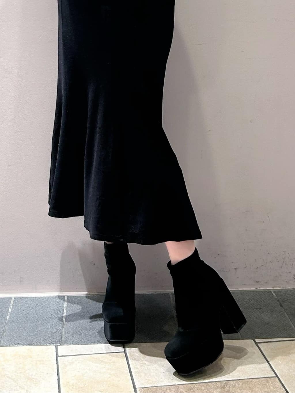 ゆうりさんの「ESPERANZA｜【ラク盛り/約12cm】ラク盛り厚底ショートブーツ」を使ったコーディネート
