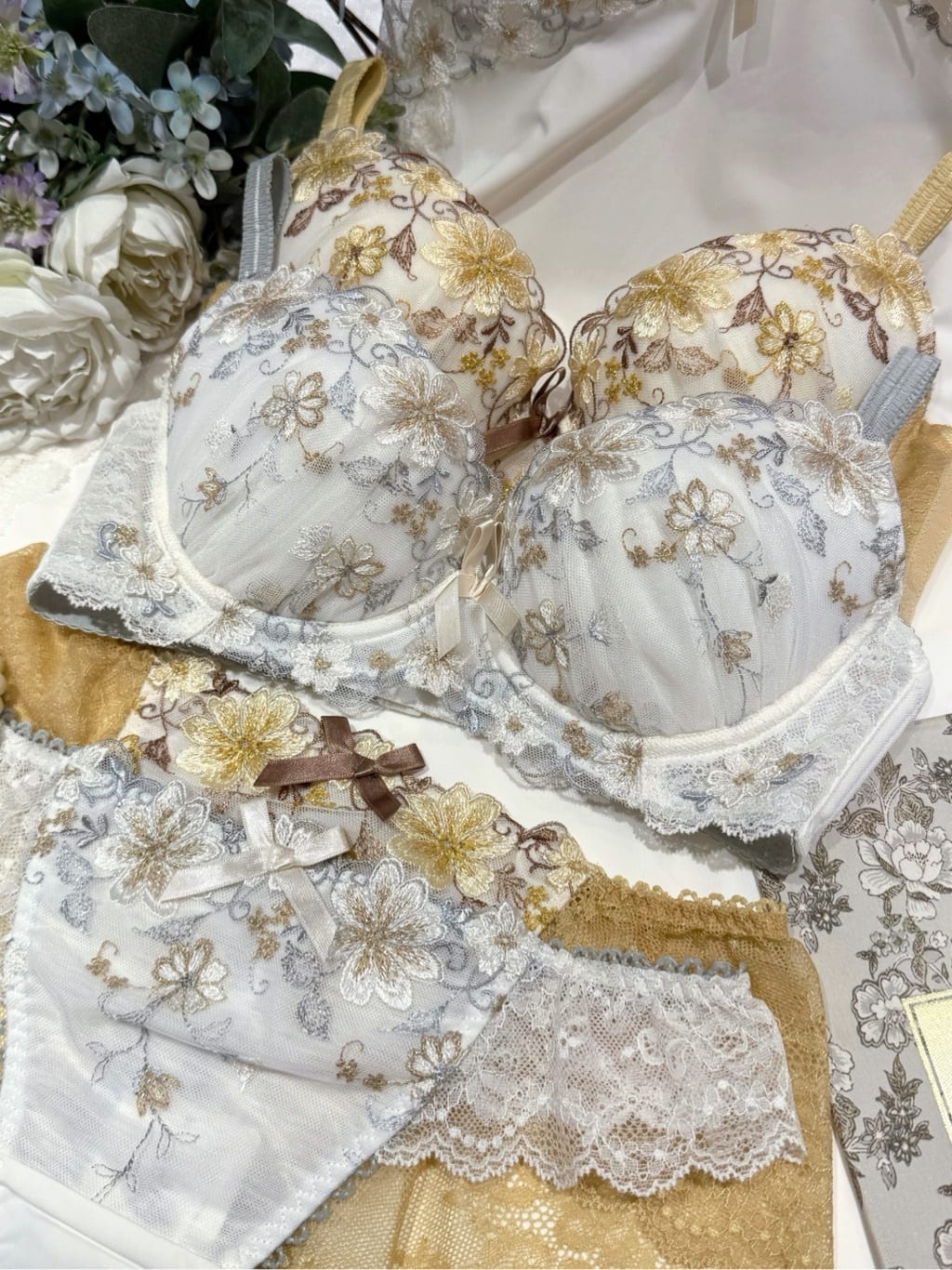maiさんの「Risa Magli｜ドーラ ブラジャー （D-F） ＜サイドシェイプ＞」を使ったコーディネート