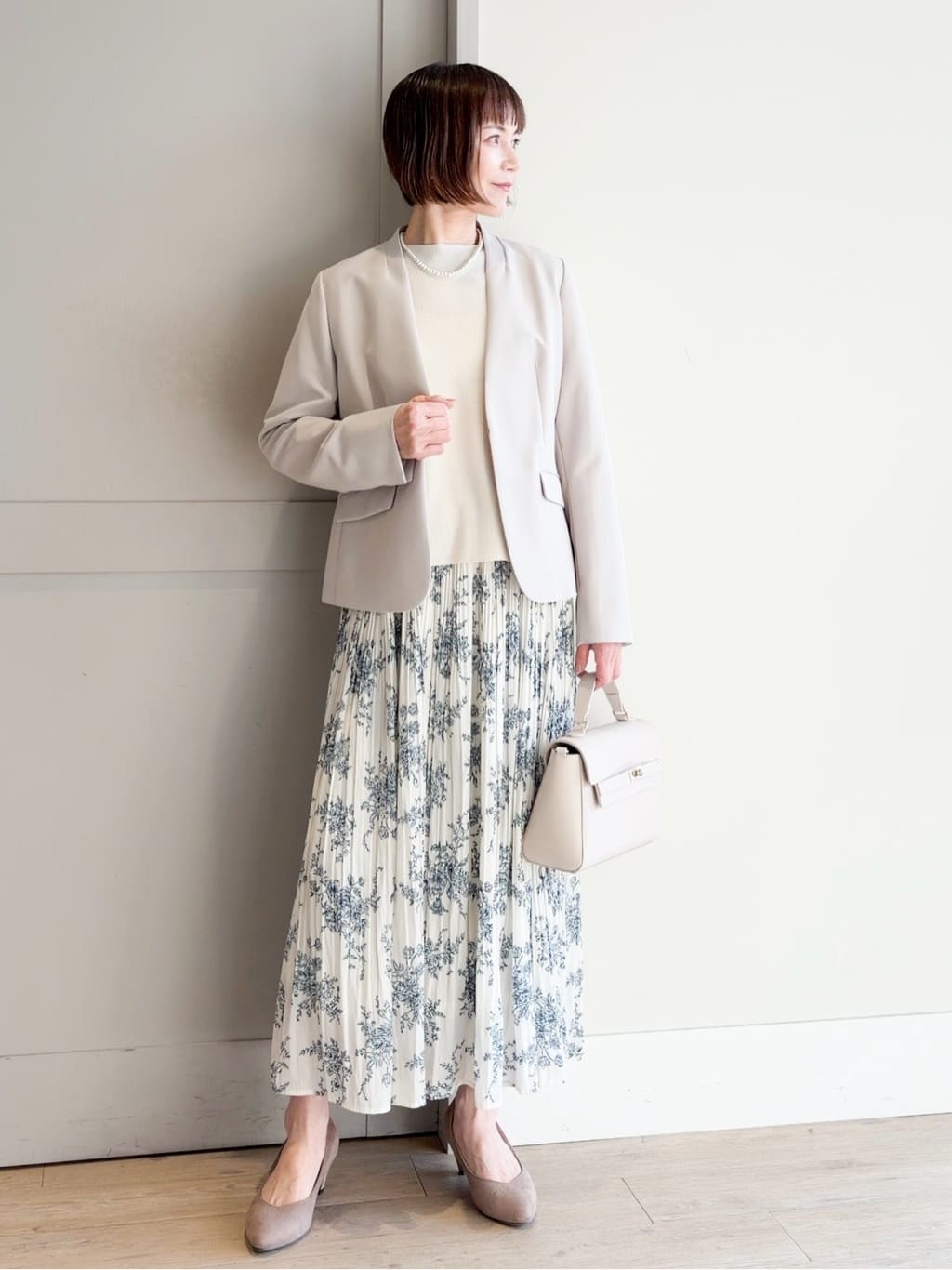 yamakoさんの「grove｜【マシンウォッシュ／防シワ/SS-3L】ストレッチノーカラージャケット」を使ったコーディネート
