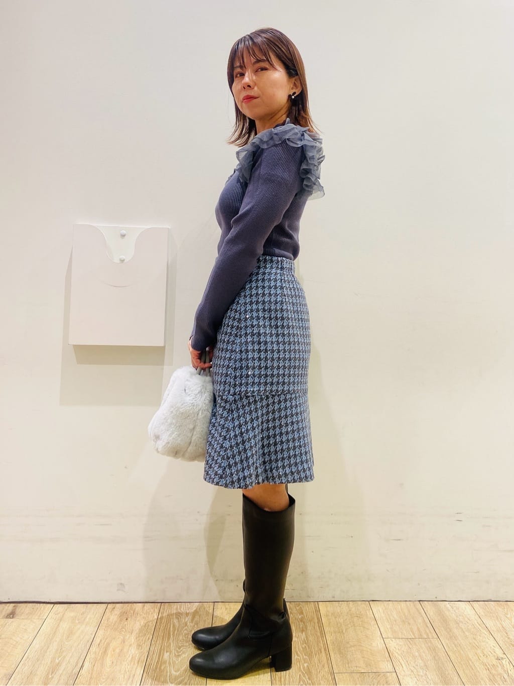 YUKOさんの「index｜カシミヤブレンドウールチェスターコート」を使ったコーディネート