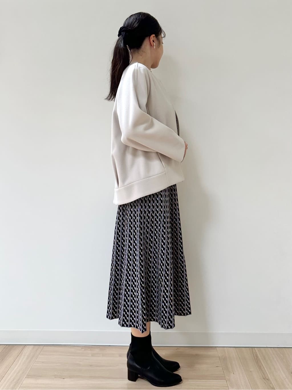 Momoさんの「Reflect｜【ゆったりシルエット】ジャージメルトンコクーンジャケット」を使ったコーディネート