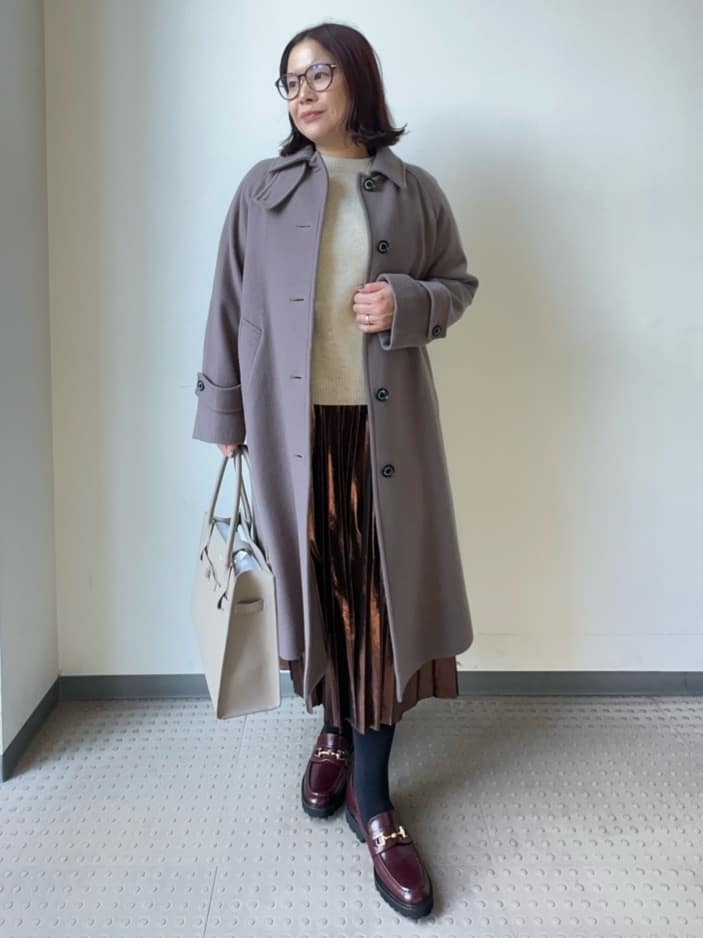 Asamiさんの「DRESSTERIOR｜Super110sウールステンカラーコート」を使ったコーディネート