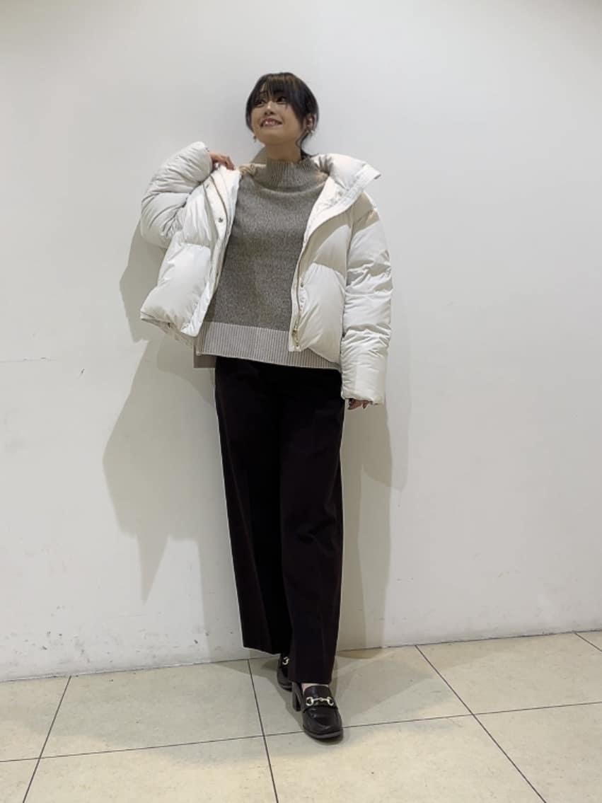 watanabeさんの「UNTITLED｜【トレンド/撥水機能/防寒】ショートダウンコート」を使ったコーディネート